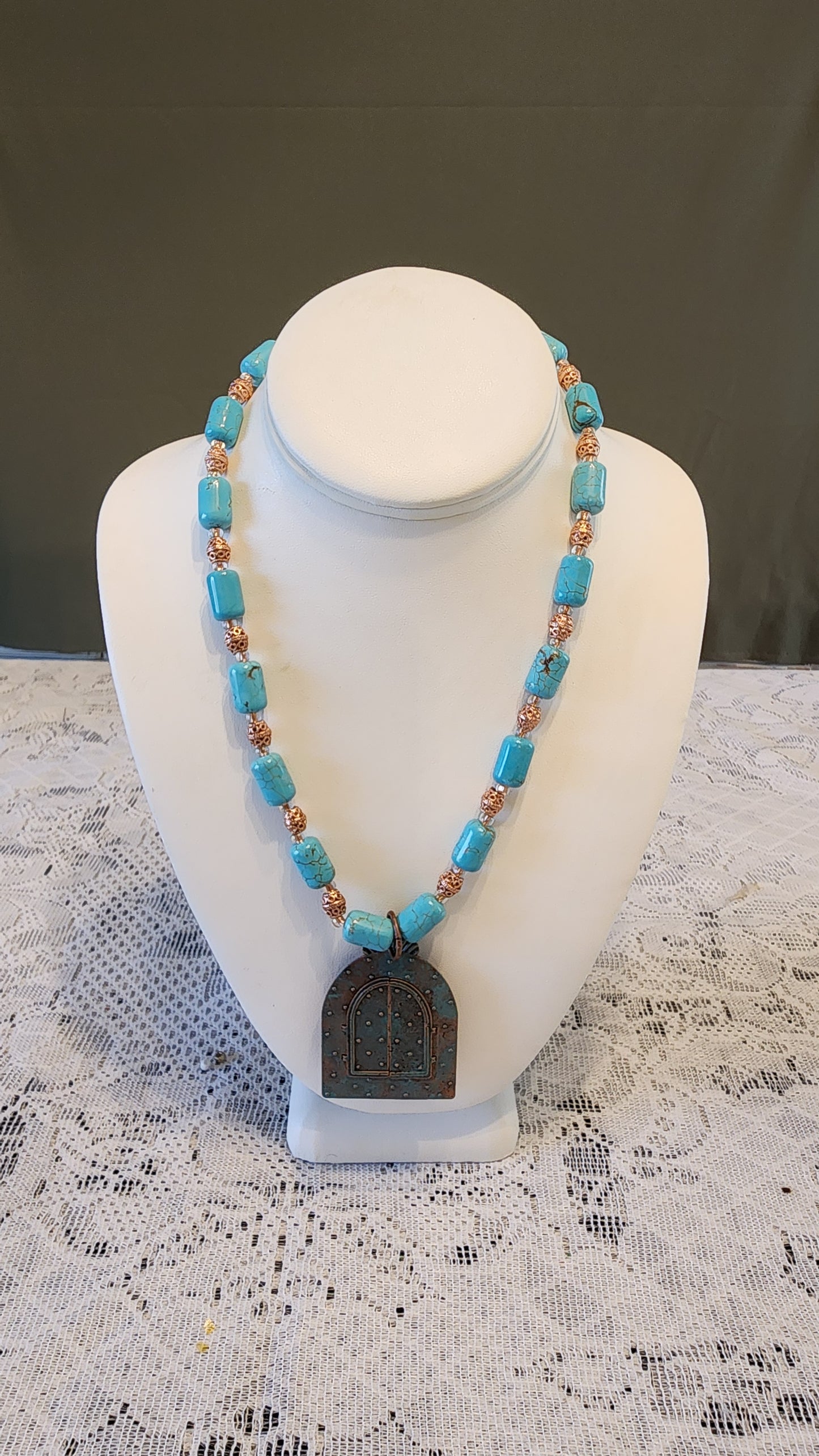 Blue beaded open pendant necklace