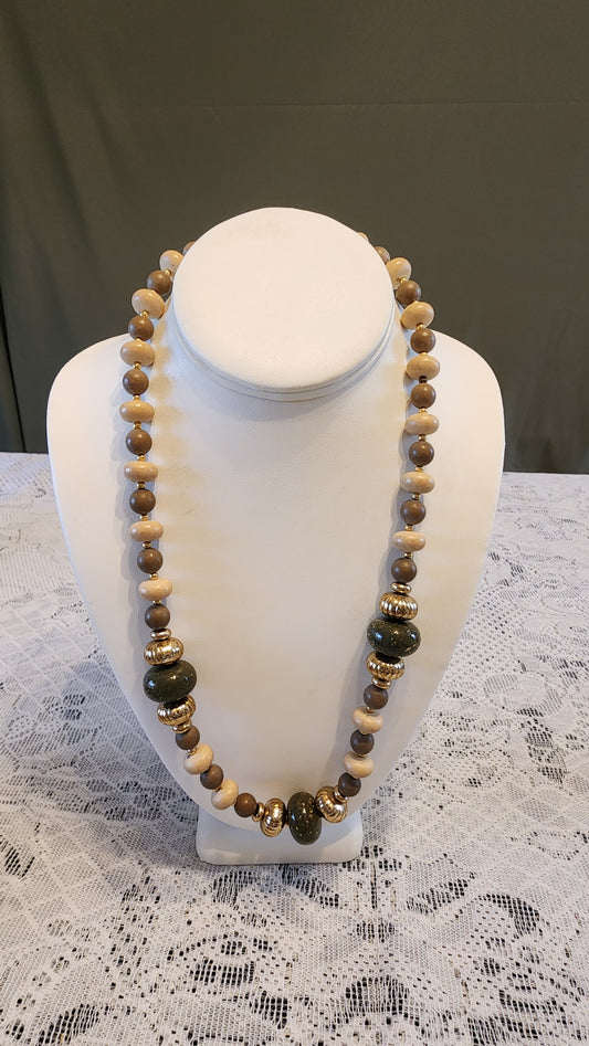 Beaded vintage Earth tone necklace