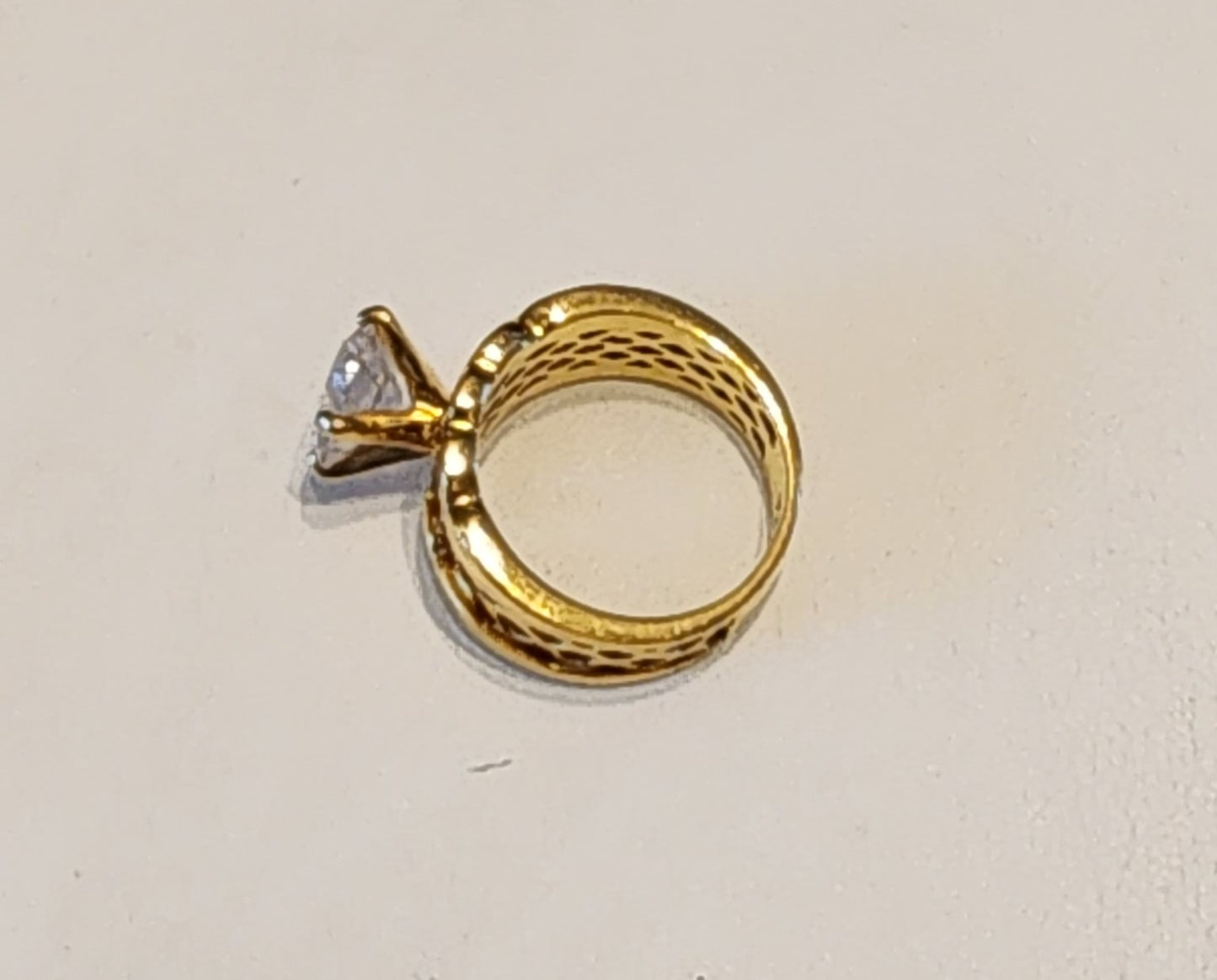 SETA CZ ring