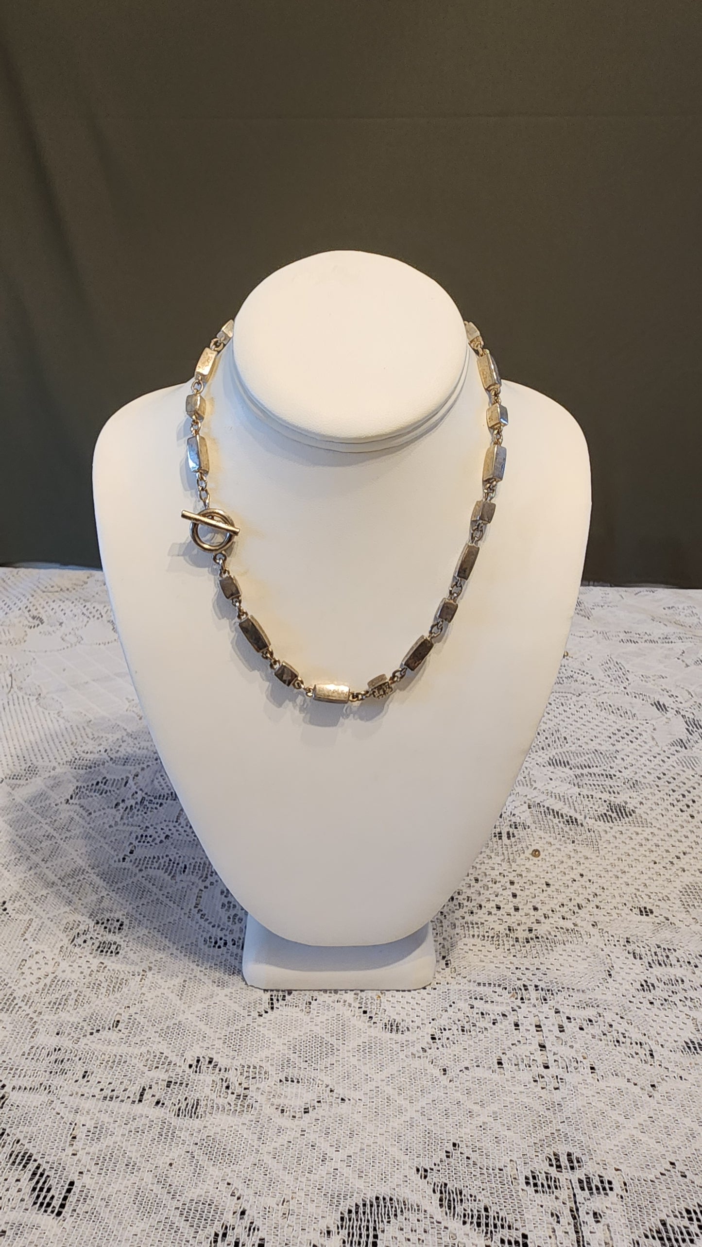 Silver tone necklace