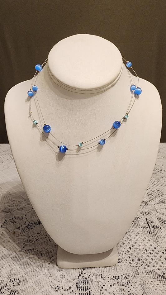 Blue beaded wire necklace