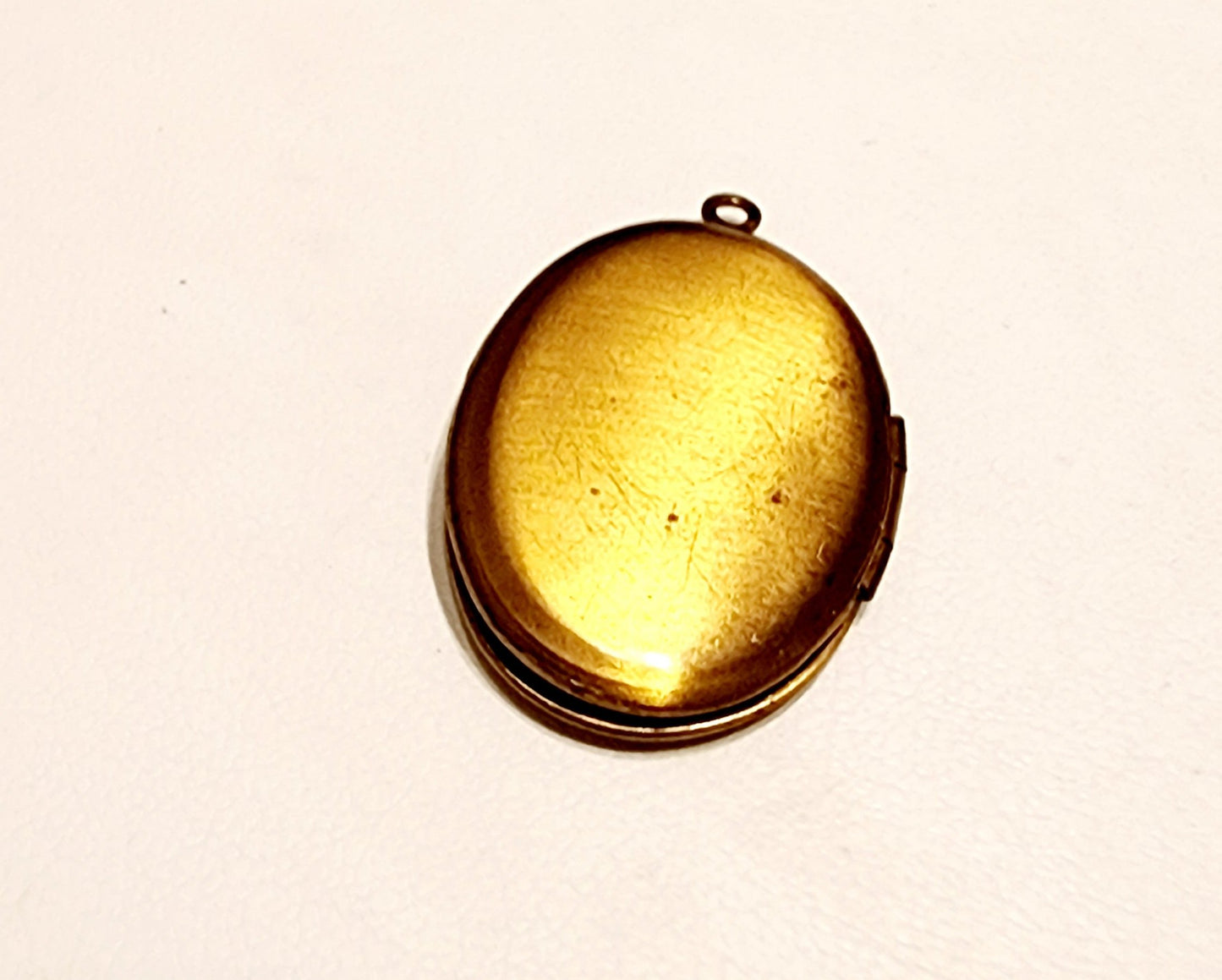 locket pendant