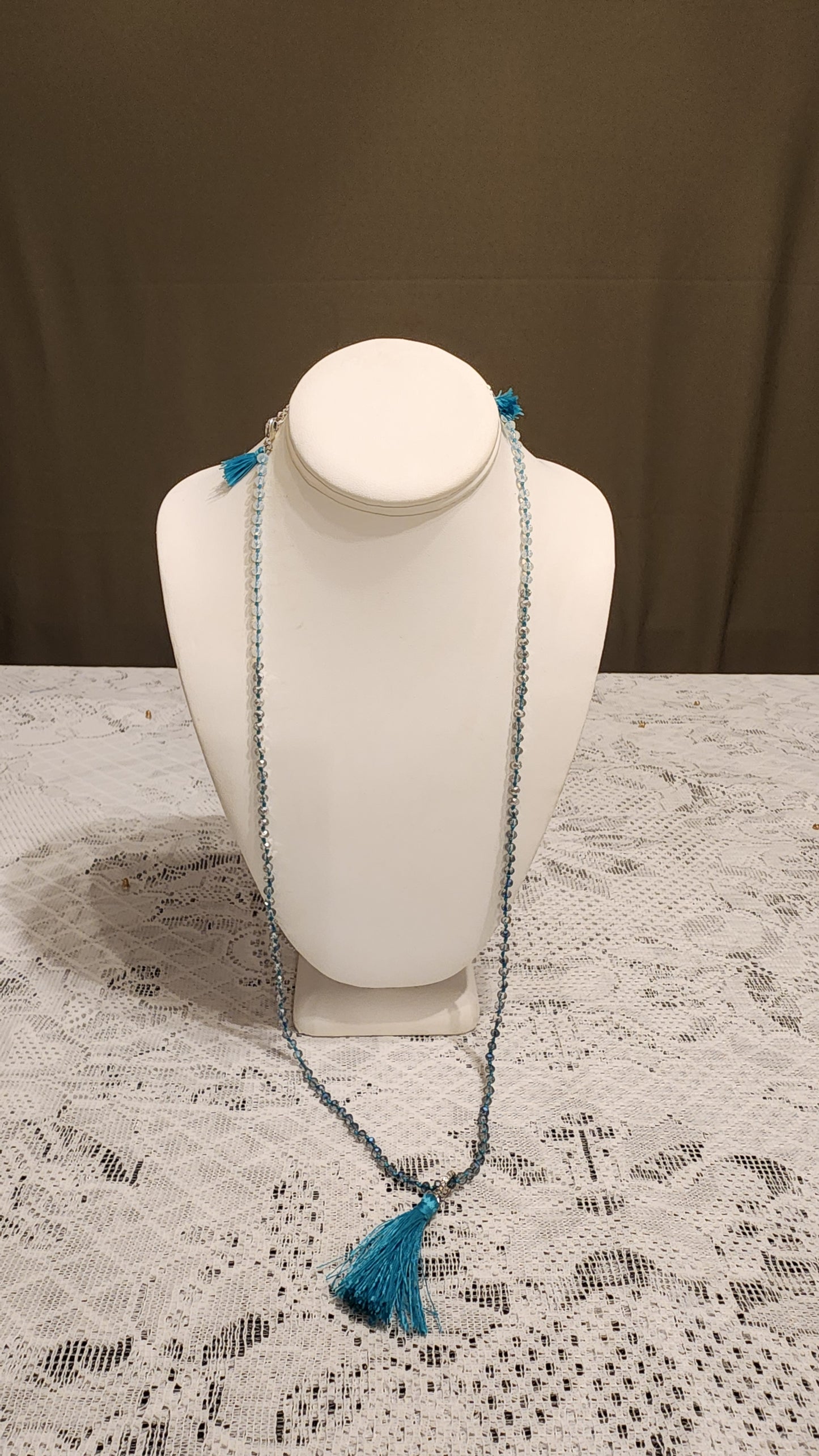 CTI Blue tassel necklace