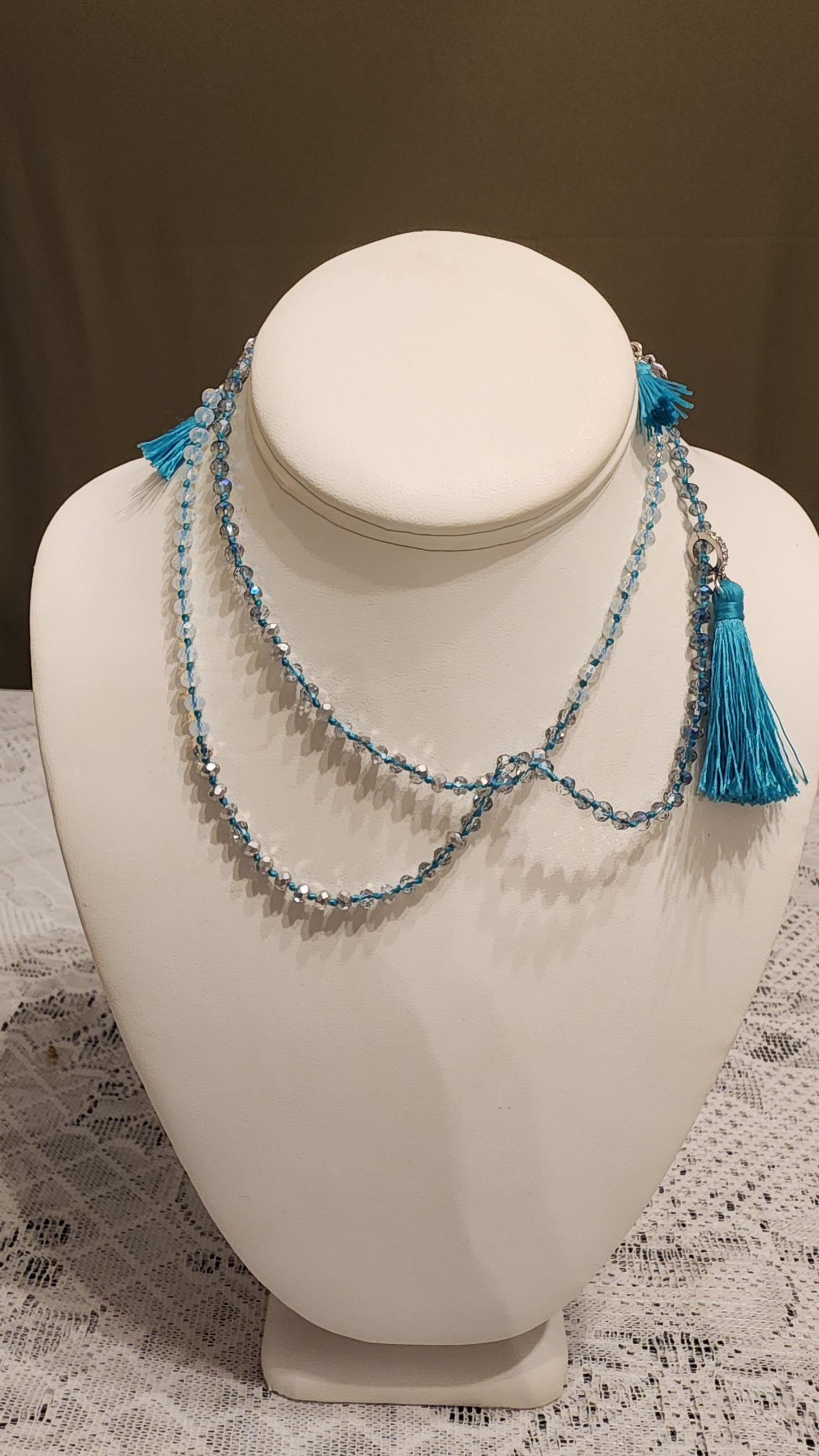 CTI Blue tassel necklace